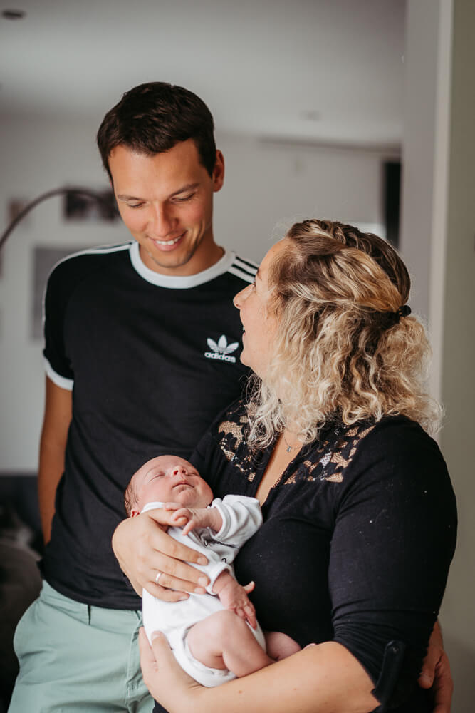 Newbornshooting_Fotografin_Julia_Lux_Weißenburg