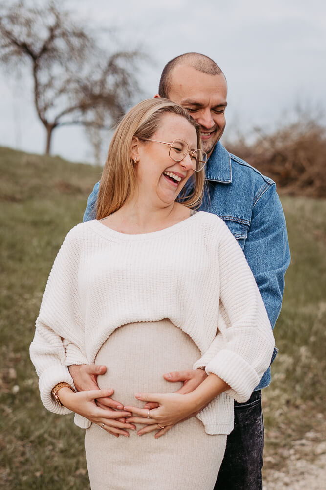 Babybauchshooting-Babybauchfotografie-Julia-Fotografin-Weißenburg