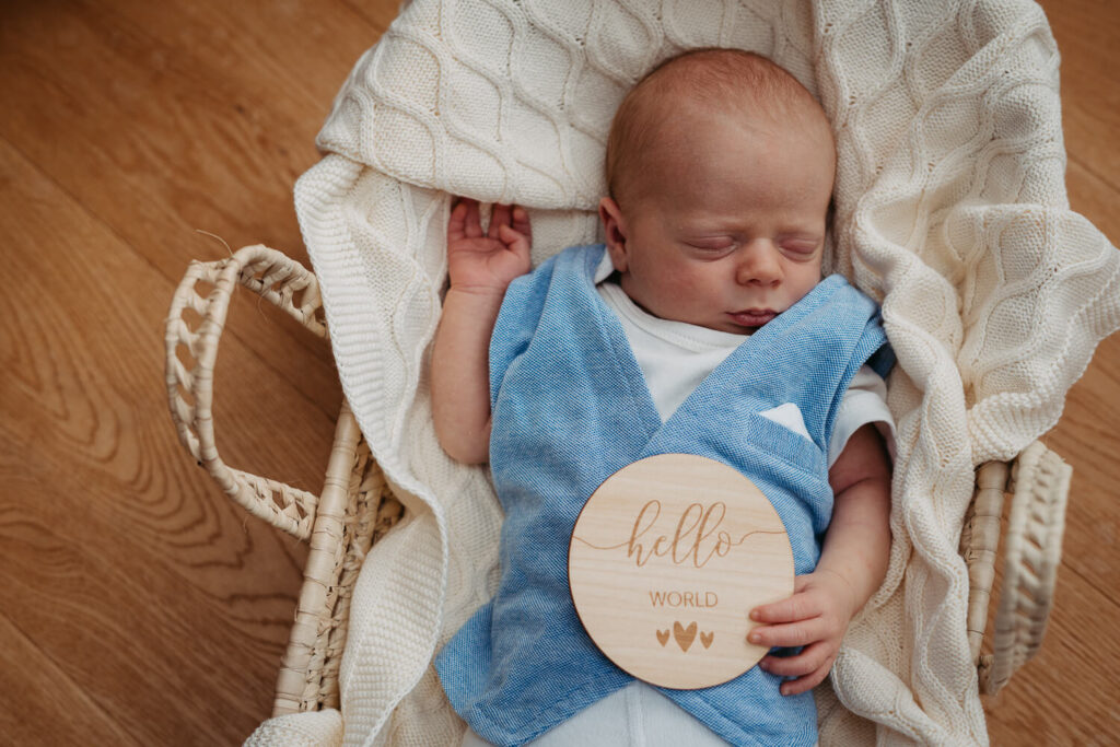 Newbornshooting-Newbornfotografie-Julia-Fotografin-Weißenburg