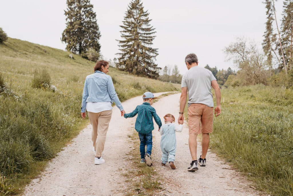 Familienshooting-Familienfotografie-Julia-Fotografin-Weißenburg