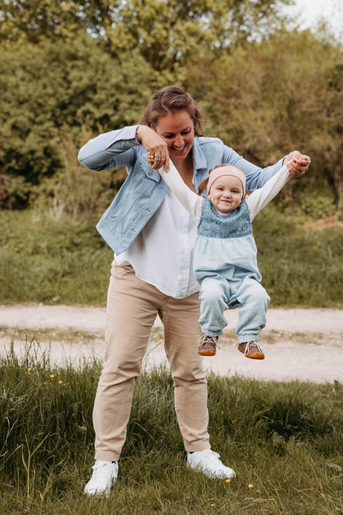 Familienshooting-Familienfotografie-Julia-Fotografin-Weißenburg