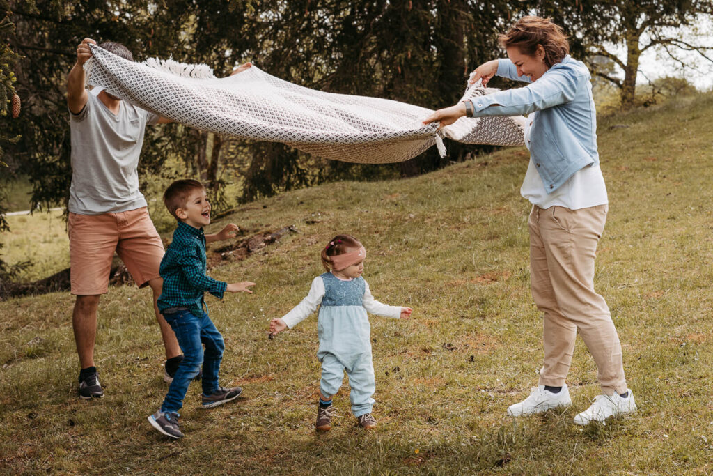 Familienshooting-Familienfotografie-Julia-Fotografin-Weißenburg