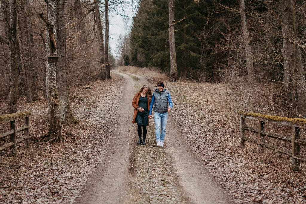 Babybauchshooting-Babybauchfotografie-Julia-Fotografin-Weißenburg