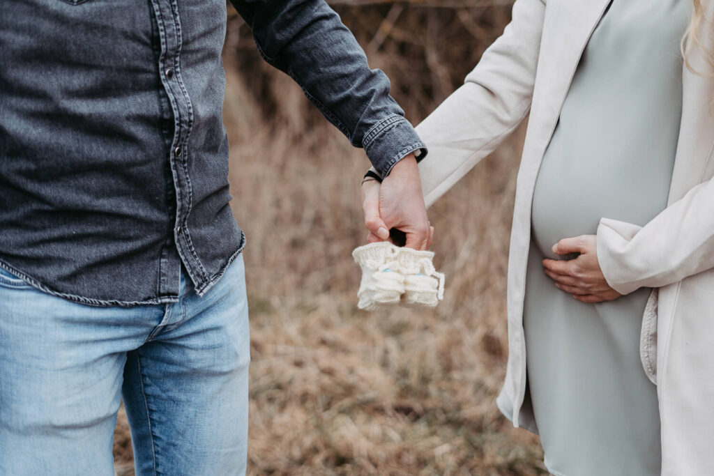 Babybauchshooting-Babybauchfotografie-Julia-Fotografin-Weißenburg